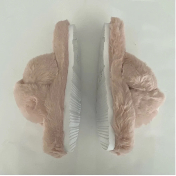 New Hunter Faux Fur Flatform Slide Crossover Straps Vegan
Sandals Pink Size 6 - Picture 13 of 16